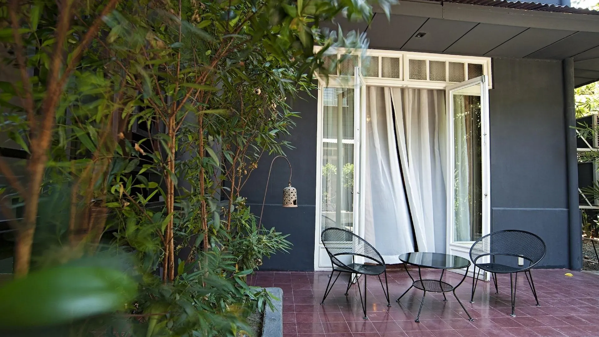 The Henry Hotel Manila Pasay