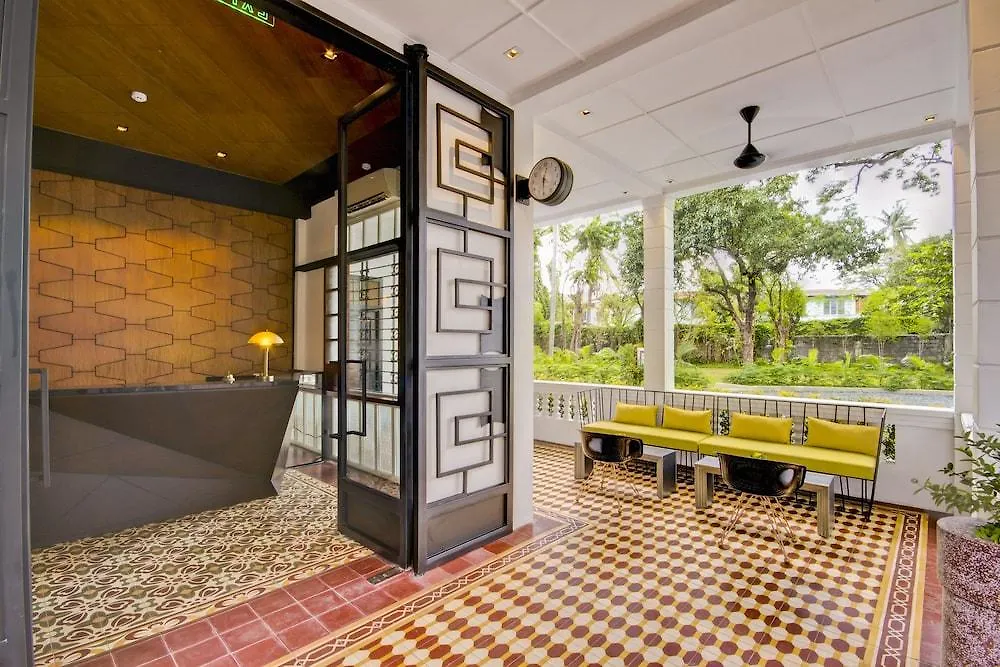 The Henry Hotel Manila Pasay