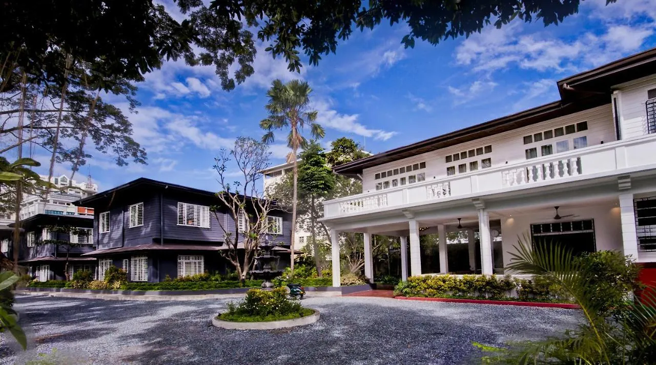 The Henry Hotel Manila Pasay