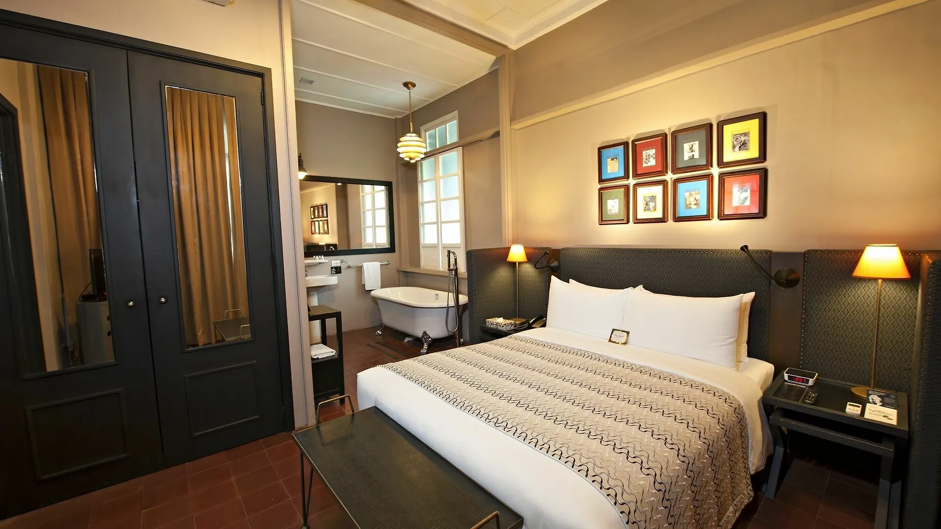 The Henry Hotel Manila Pasay